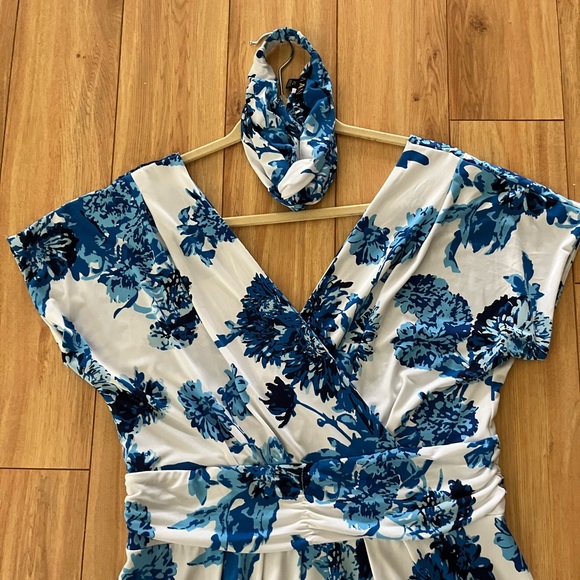 IMAN Blue and White Maxi Dress w/Headband - Picture 2 of 5